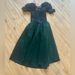 80s Emerald Green Lace Bodice Satin Ball Gown